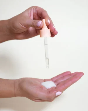 Mine-GlowDrops_IlluminatingBronzingDrops-Shopify-2_grande