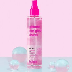 תרסיס שיזוף לפנים ולגוף עם מי ורדים - Gimme The Glow Down Rosewater